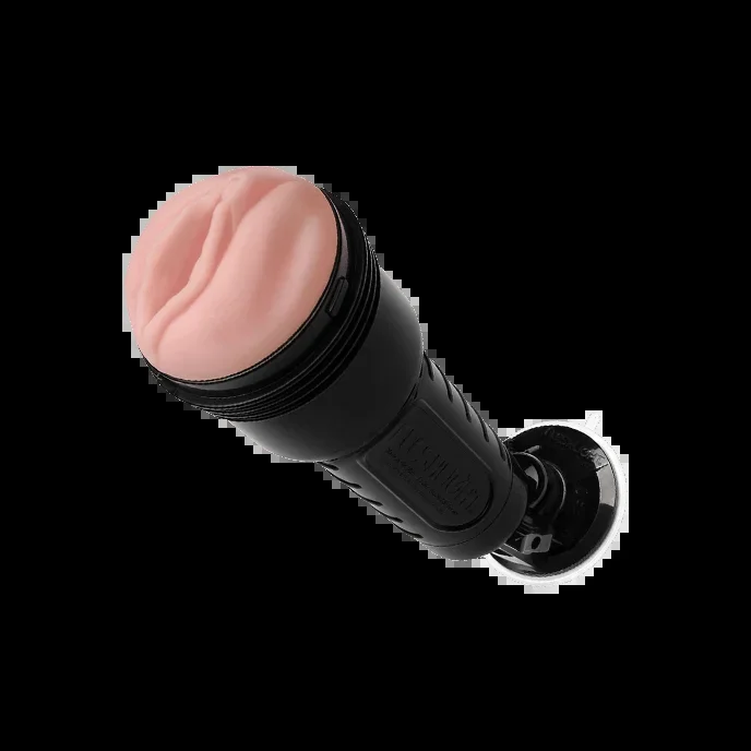 ‚Flight Adapter – Shower Mouth‘
