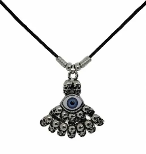 Anhänger – Auge mit Totenköpfen