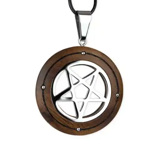 Anhänger ‘Pentagramm mit Nieten‘ Holz und Edelstahl