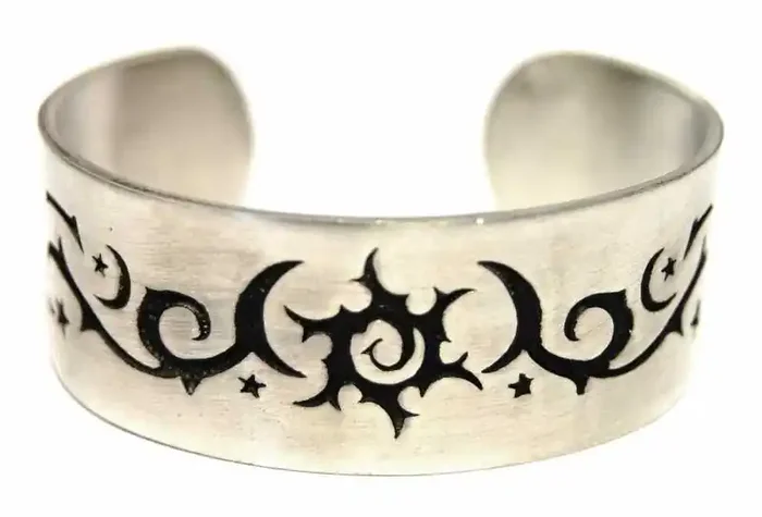 Armspange – Sonne Tribal