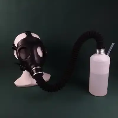 Atemkontrollmaske mit Augenöffnung