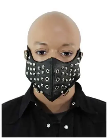 Bikermaske mit Spitznieten