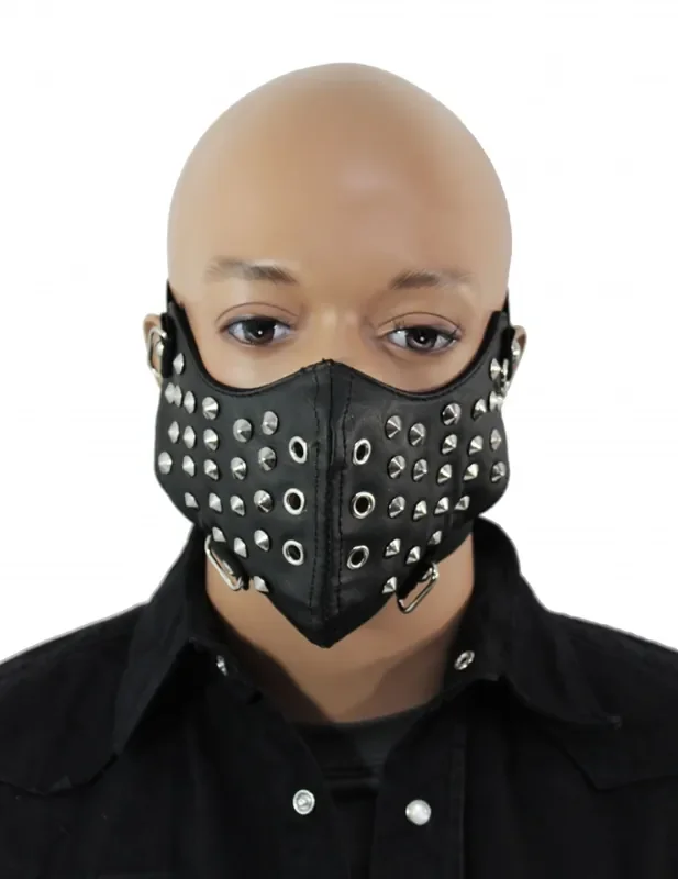 Bikermaske mit Spitznieten