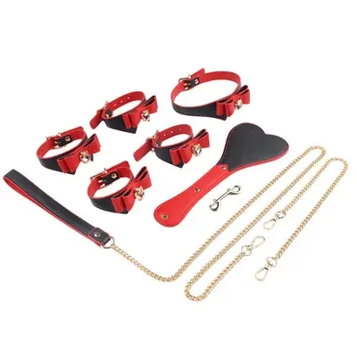 Bondage-Set ‘Heartfelt‘