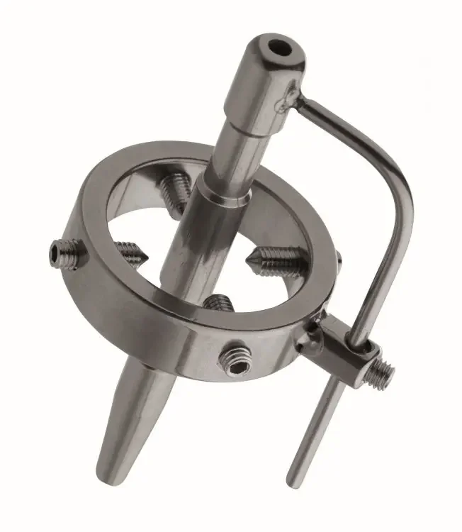 Cockring mit Harnröhrenplug ‘Skewer‘