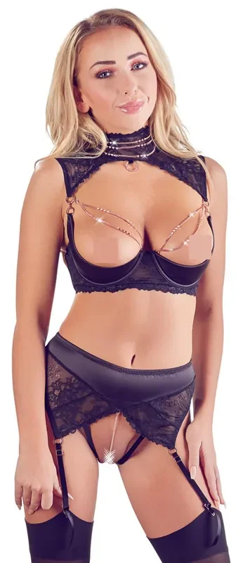 Dessous-Set mit Roségold-Ketten ouvert