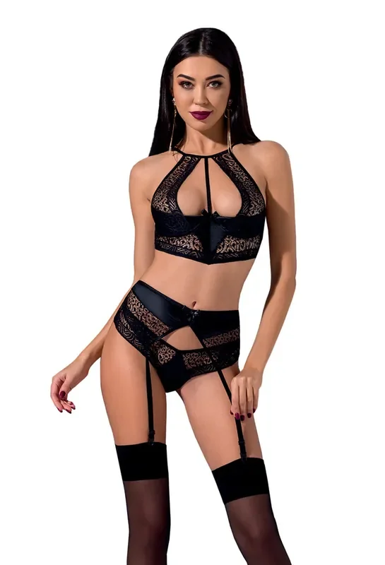 Dessous-Set mit Strapsstrümpfen