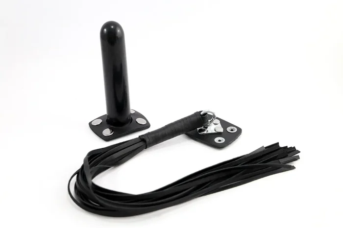 Dildo Peitsche