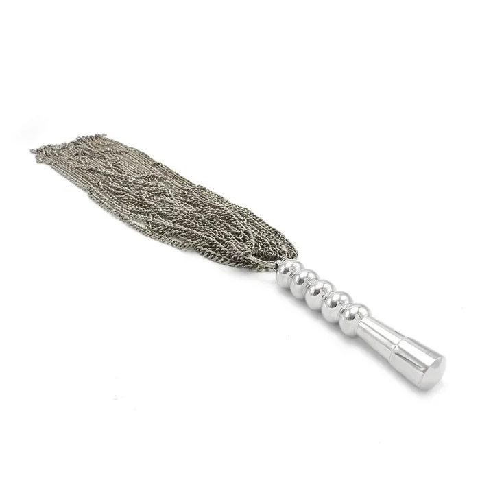 Flogger mit Dildo und Kettenriemen