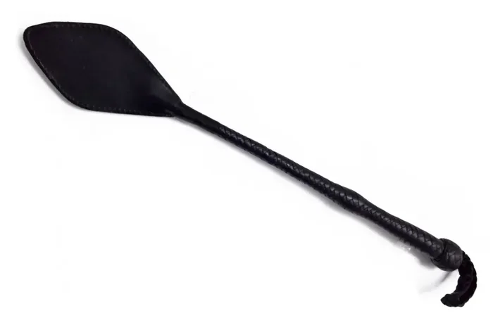 Geflochtene Paddelpeitsche