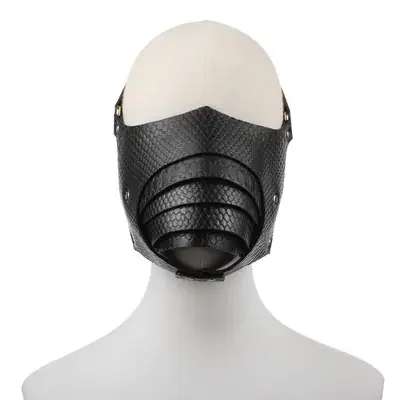 Gesichtsmaske in Schlangenoptik