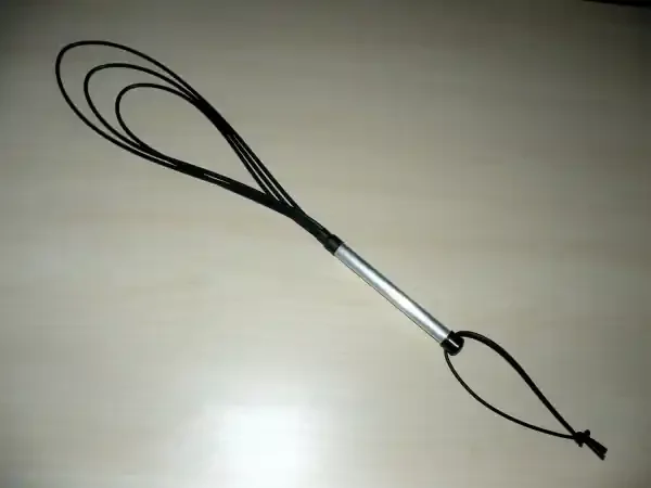 Gummi Genusspeitsche 4 mm mit Aluminiumgriff