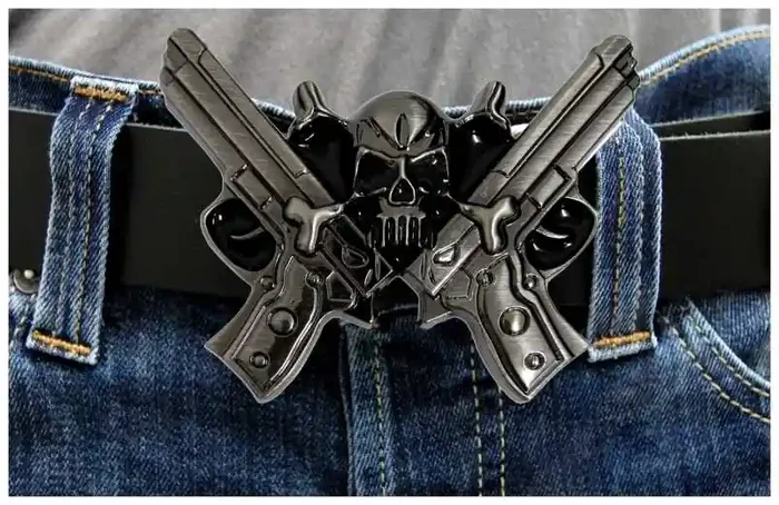 Gürtelschnalle – Guns and Skull