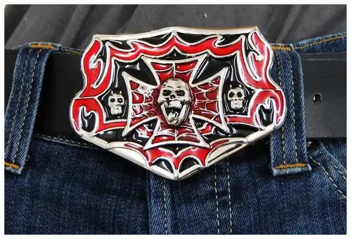 Gürtelschnalle – Skull & Spiderweb