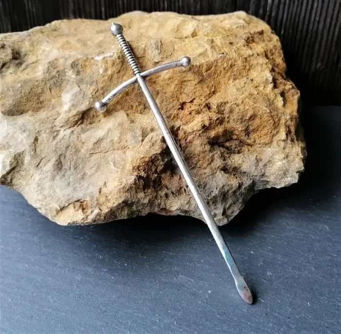 Haarstab, Haarnadel Schwert