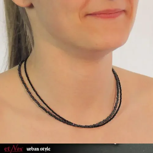 Halskette aus Glasperlen