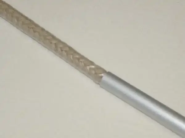 Japan Schlagseil Peitsche Single geflochten Gummiüberzogen mit Aluminiumgriff