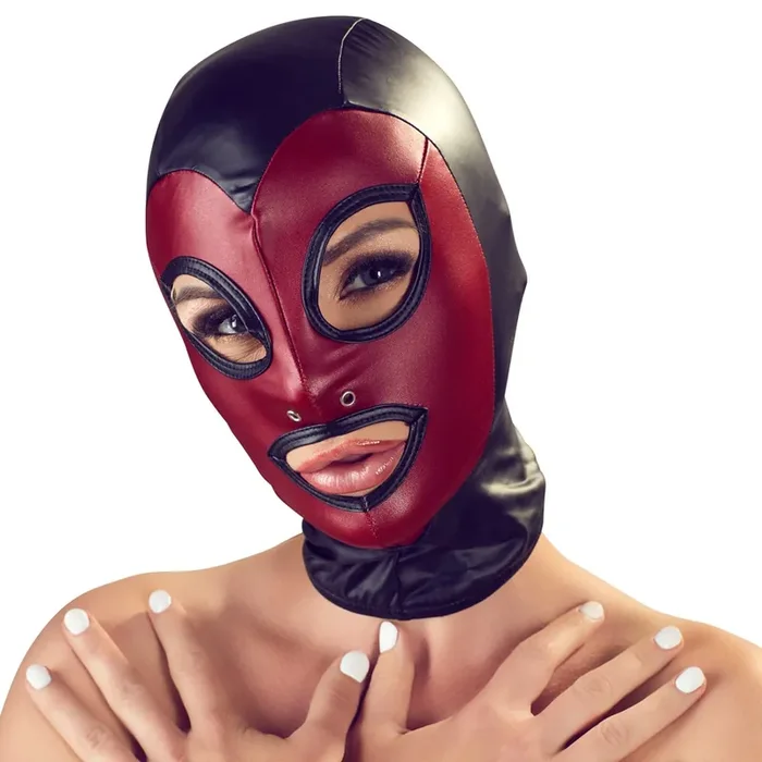 Kopfmaske mit Augen- und Mund-Öffnung