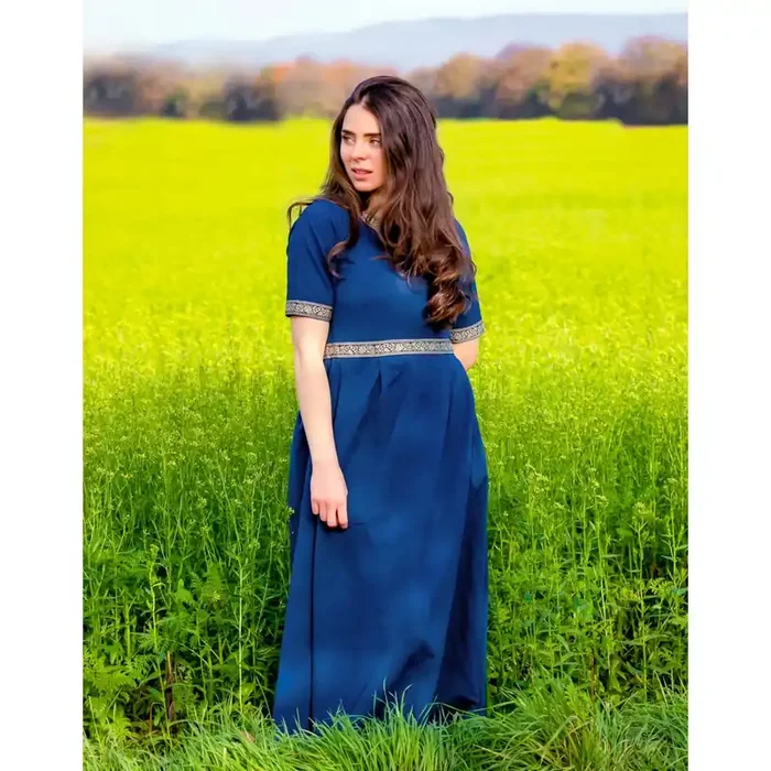 Kurzarmkleid mit Bordüre