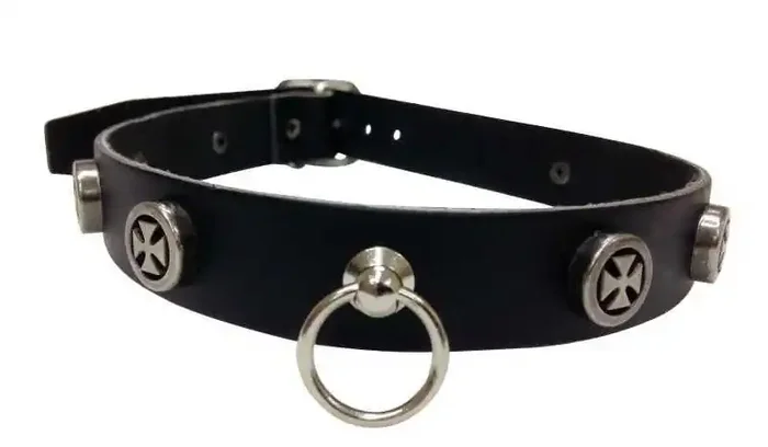 Leder Choker mit runden Eisernen Kreuzen und Ring
