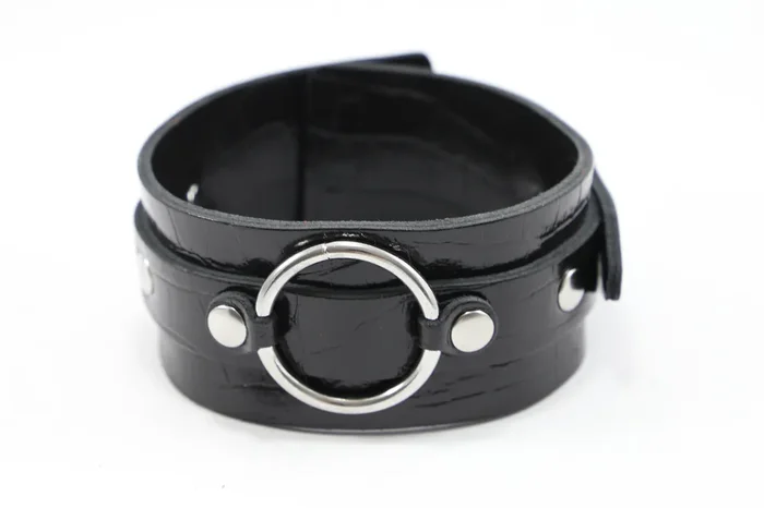Leder Halsfessel mit O-Ring