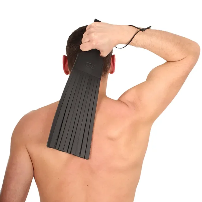Leder-Paddle aus Riemen