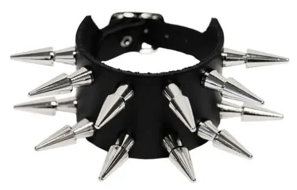 Lederarmband mit 2,5cm Conenieten
