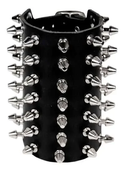 Lederarmband mit sieben Reihen Killernieten