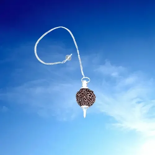 Pendel mit Rudraksha aus Messing versilbert