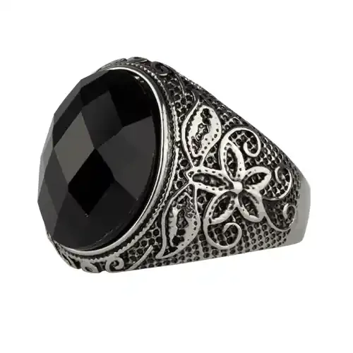 Ring ‘Schwarze Blume‘ Edelstahl
