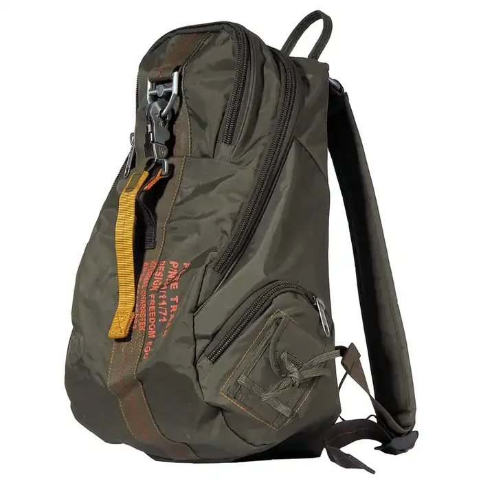 Rucksack mit Karabinerhaken ‘PT‘