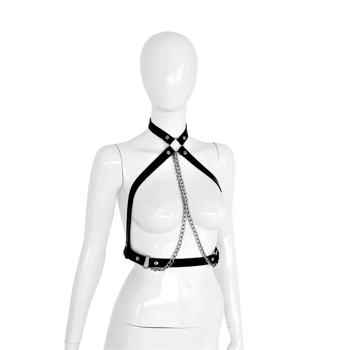 Schwarzes Lederhalsband und Ketten