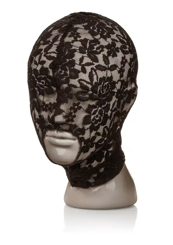 Skandal Spitzenhaube