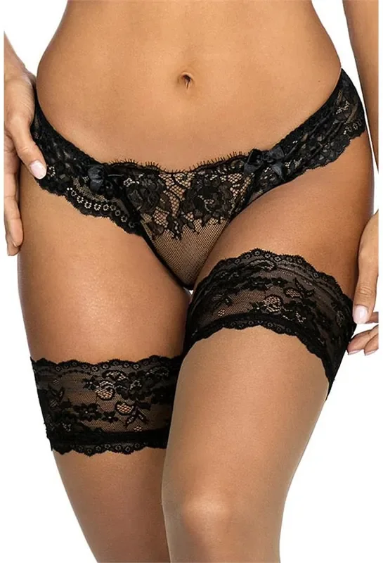 String aus Blütenspitze schwarz